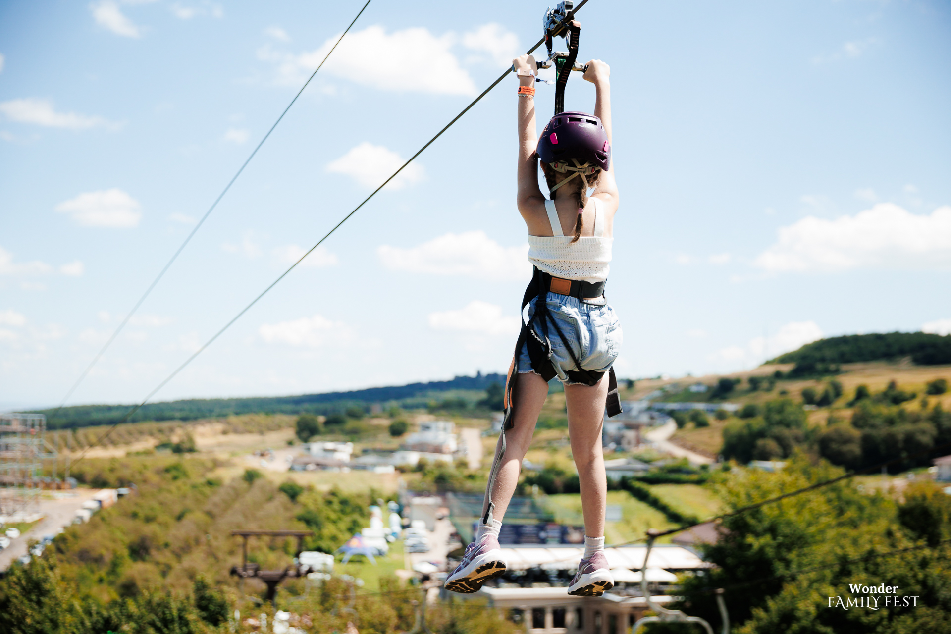 Wonderland Resort — 229
